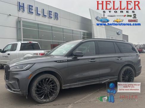 Used 2025 Lincoln Aviator Reserve w/ Equipment Group 201A image 1