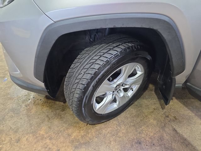 Used 2019 Toyota RAV4 XLE w/ All Weather Liner Package AWD/4WD image 33