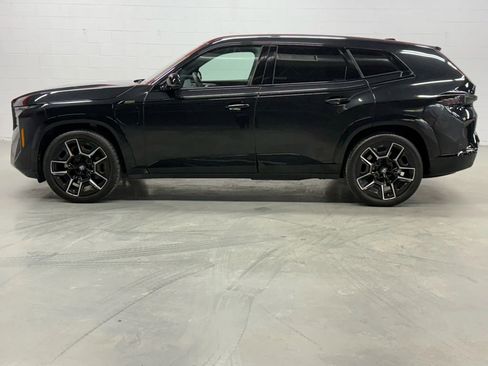 Used 2025 BMW XM Sport Utility 4D image 5