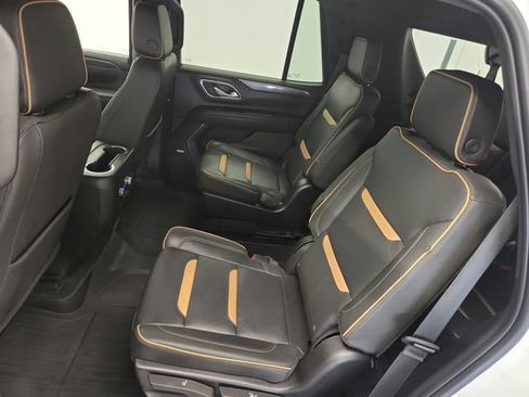Used 2023 GMC Yukon AT4 w/ Technology Package AWD/4WD image 34