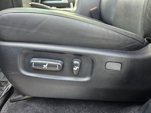 Used 2017 Toyota Land Cruiser Carfax 1 Owner! image 30