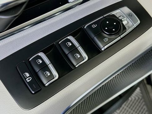 Used 2022 Kia Telluride SX w/ Nightfall Edition Package image 21