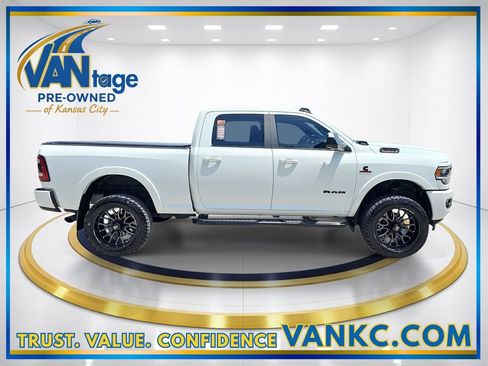 Used 2022 RAM 2500 Laramie AWD/4WD image 5