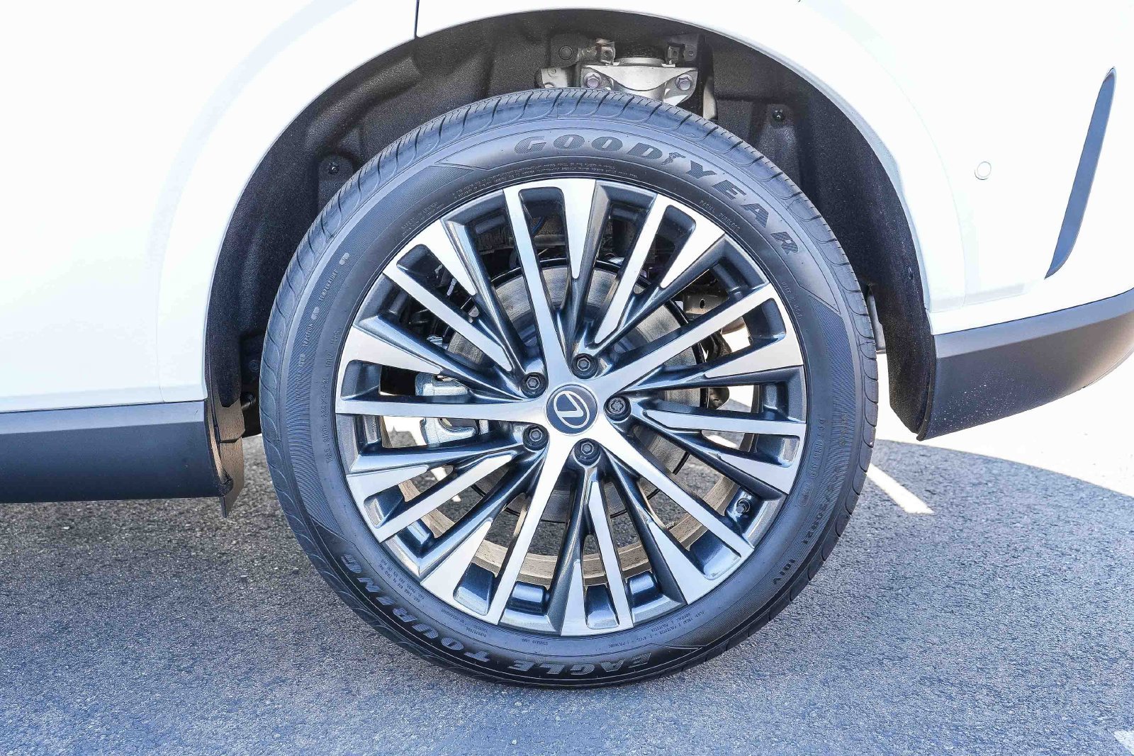 New 2026 Lexus RX 350 w/ Convenience Package AWD/4WD image 11