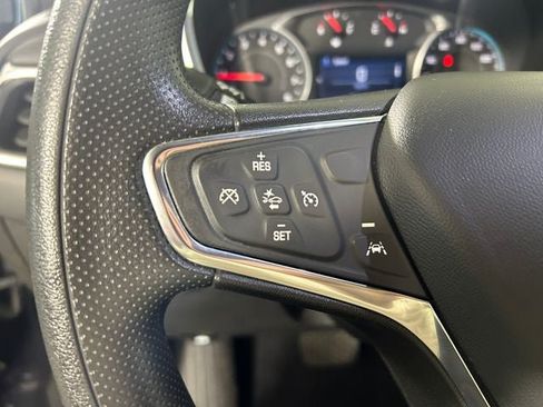 Used 2021 Chevrolet Equinox LT AWD/4WD image 16