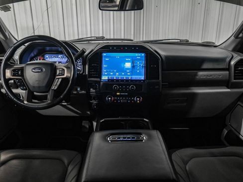 Used 2022 Ford F350 Limited image 13