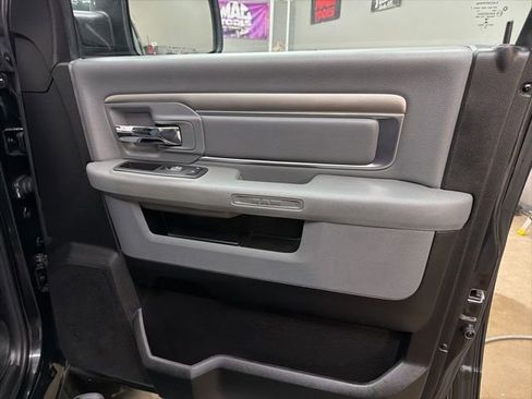 Used 2019 RAM 1500 Big Horn image 23