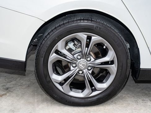 Certified 2023 Honda Accord EX image 42