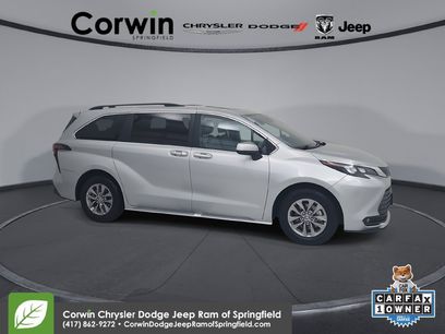 Used 2025 Toyota Sienna XLE