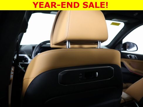 Used 2023 BMW X7 xDrive40i w/ Executive Package image 27
