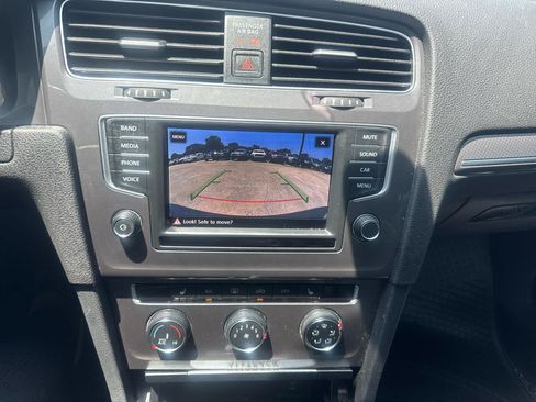 Used 2017 Volkswagen Golf Alltrack S AWD/4WD image 30