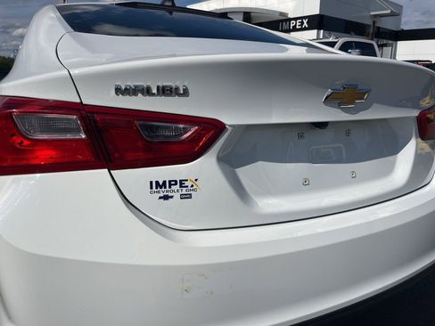 Used 2023 Chevrolet Malibu LS image 29