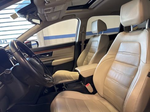 Used 2018 Honda CR-V Touring image 22