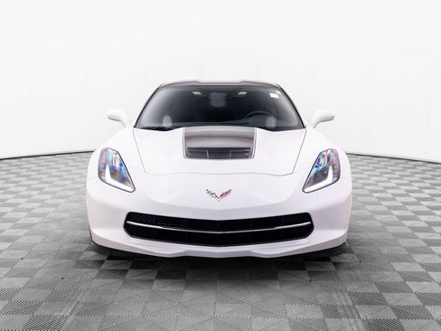 Used 2019 Chevrolet Corvette Stingray Coupe w/ Battery Protection Package RWD image 9