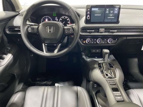 New 2026 Honda HR-V EX-L image 11