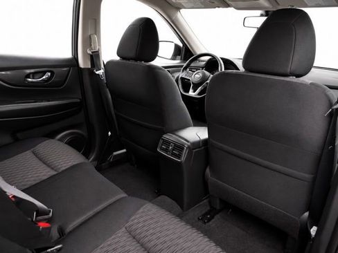 Used 2019 Nissan Rogue SV w/ Premium Package AWD/4WD image 32