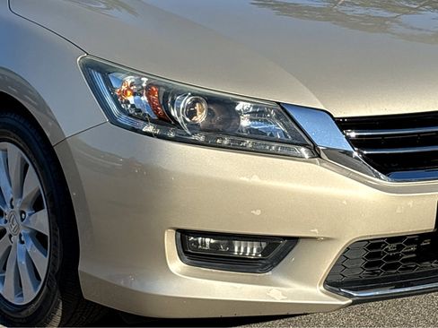 Used 2015 Honda Accord EX-L image 30