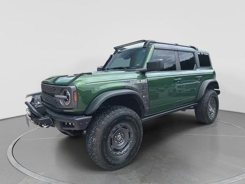 Used 2024 Ford Bronco Everglades AWD/4WD image 8