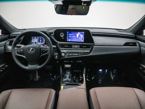 Used 2024 Lexus ES 350 w/ Premium Package image 13