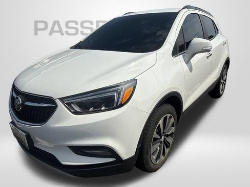Used 2020 Buick Encore Essence AWD/4WD image 1