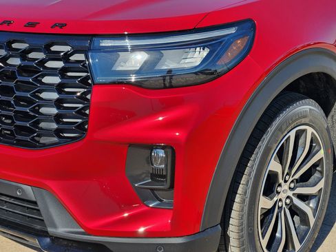 New 2026 Ford Explorer ST-Line image 10