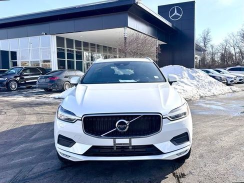Used 2018 Volvo XC60 T6 Momentum w/ Advanced Package image 2