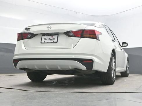 Used 2021 Nissan Altima 2.5 S FWD image 38