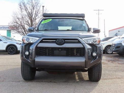 Used 2022 Toyota 4Runner SR5 Premium image 2