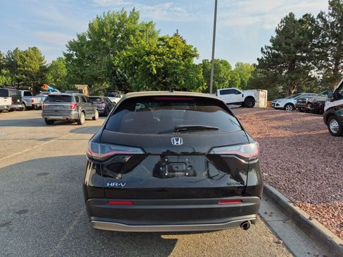 Used 2025 Honda HR-V Sport image 6