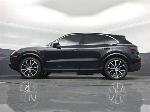 Used 2020 Porsche Cayenne S image 60