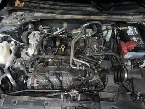 Used 2021 Nissan Altima 2.5 SR image 7