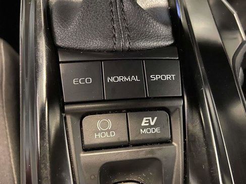 Certified 2025 Toyota Camry LE image 23