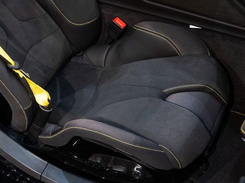 Used 2025 Chevrolet Corvette Z06 w/ Stealth Interior Trim Package RWD image 40