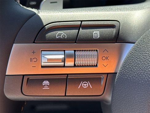 New 2026 Hyundai Kona SEL Premium image 32