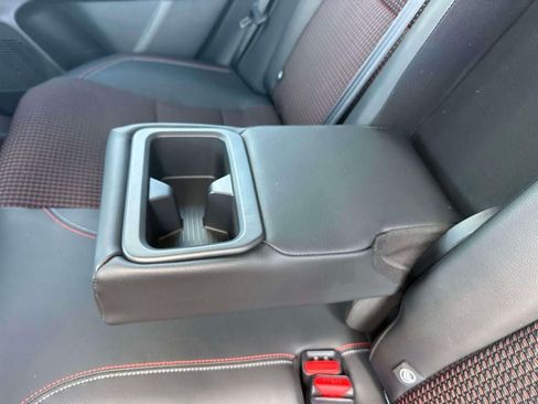Used 2025 Nissan Kicks SR w/ Interior Electronics Package AWD/4WD image 11