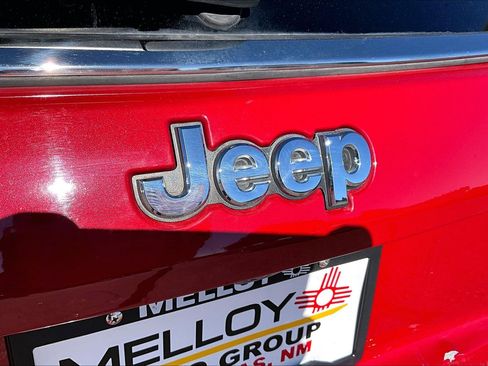 Used 2017 Jeep Compass Latitude w/ Popular Equipment Group image 24