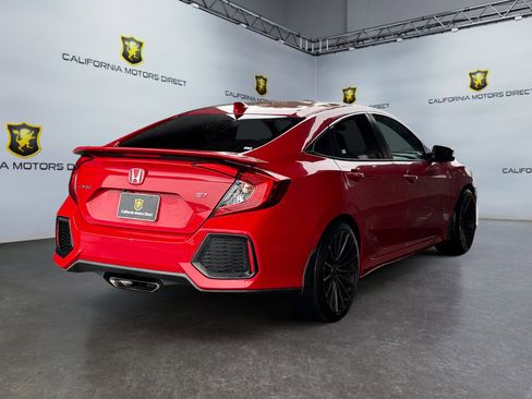 Used 2018 Honda Civic Si image 2