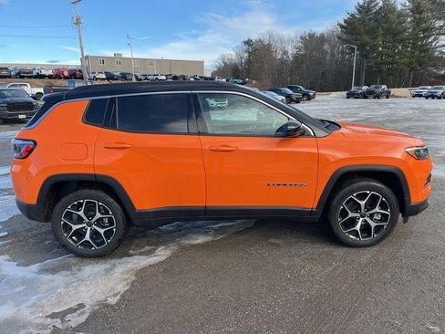 New 2026 Jeep Compass Limited image 8