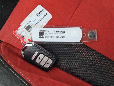 Certified 2017 Honda Civic Type R image 32