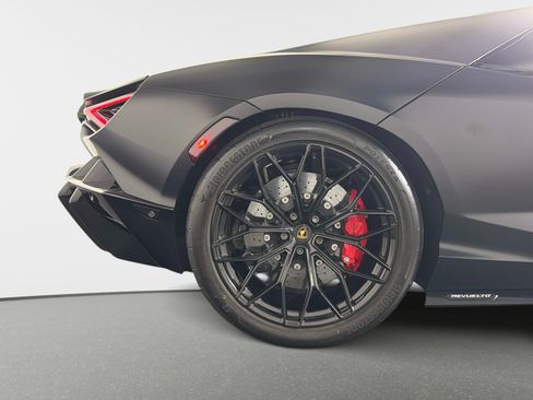 Used 2024 Lamborghini Revuelto AWD/4WD image 20