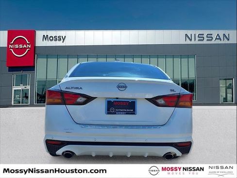 Certified 2023 Nissan Altima 2.5 SL image 6