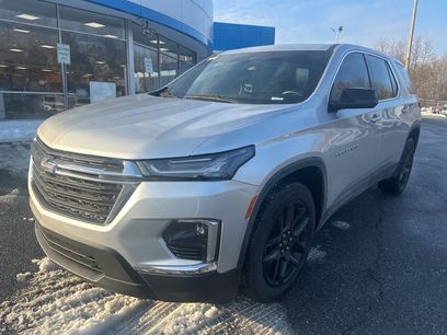 Used 2022 Chevrolet Traverse LS