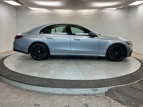 New 2026 Mercedes-Benz E 450 4MATIC Sedan image 6