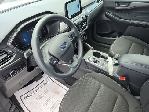 Certified 2025 Ford Escape Active image 17