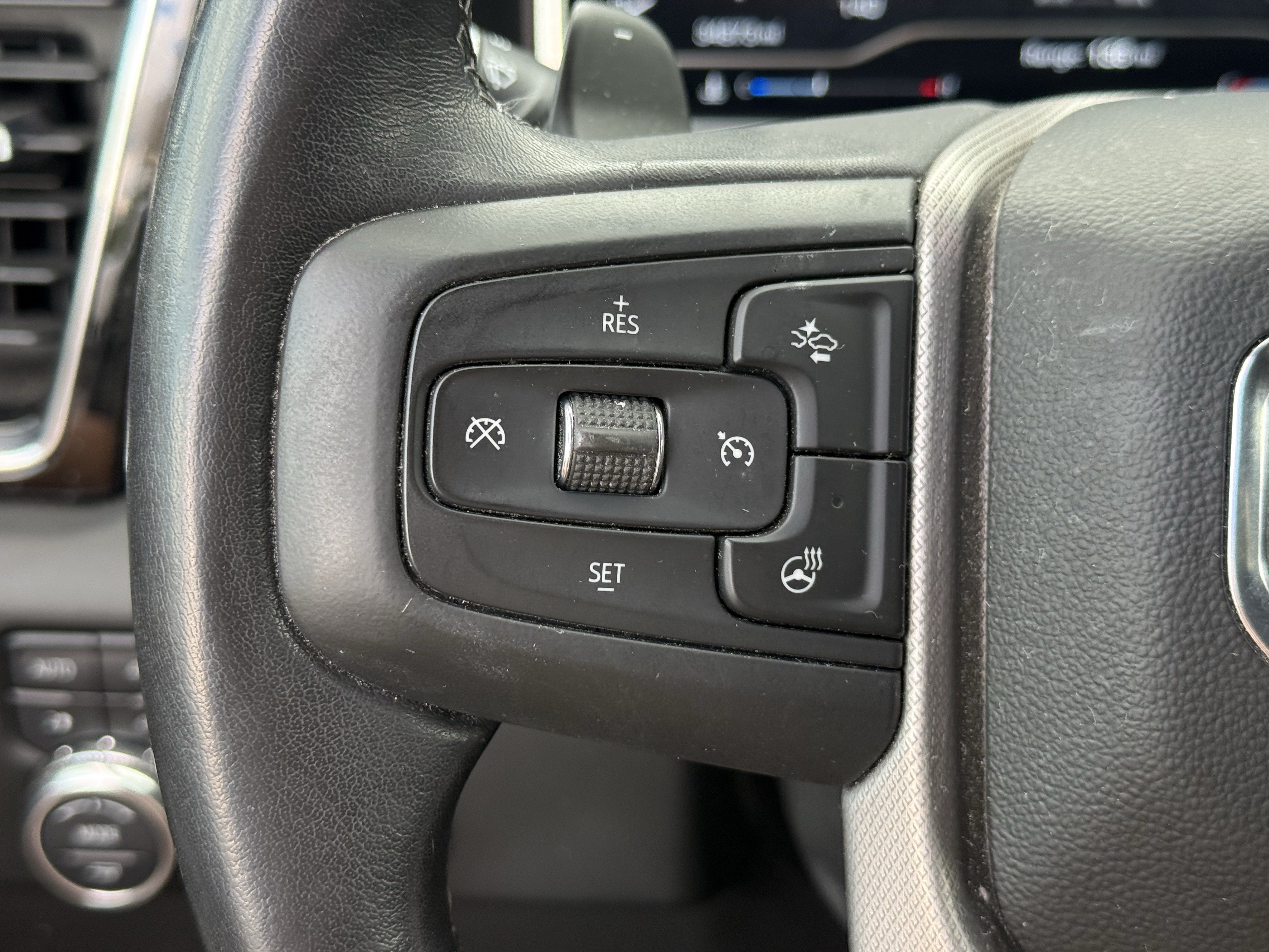 Used 2022 GMC Sierra 1500 Denali w/ Technology Package AWD/4WD image 13