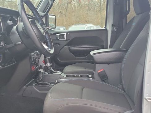 Used 2023 Jeep Wrangler Unlimited Rubicon 4xe w/ Cold Weather Group image 15