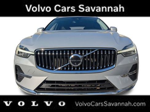 Certified 2023 Volvo XC60 B5 Plus w/ Protection Package Premier image 11