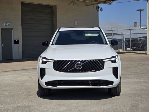 New 2026 Volvo XC90 B6 Ultra image 6