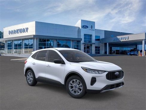 New 2025 Ford Escape Active image 7