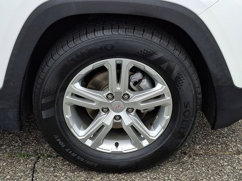 Used 2020 GMC Terrain SLE image 6